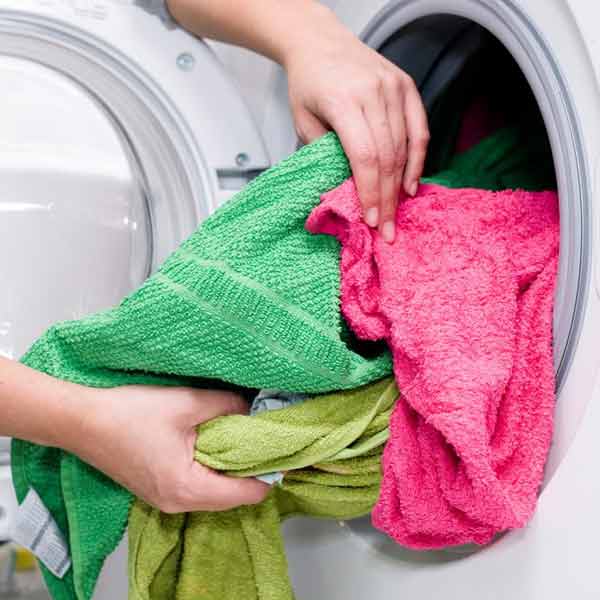Unlocking the Benefits of RFID Tags on Clothes with Laundry Tags